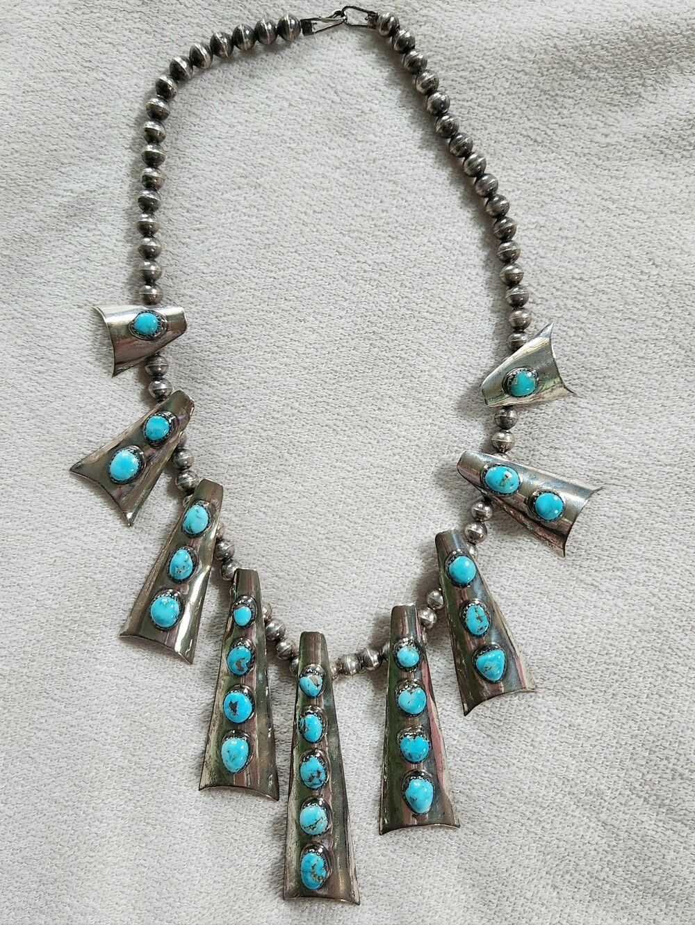 SIGNED ML NAVAJO STERLING SILVER AND TURQUOISE STATION NECKLACE - Picture 3 of 12